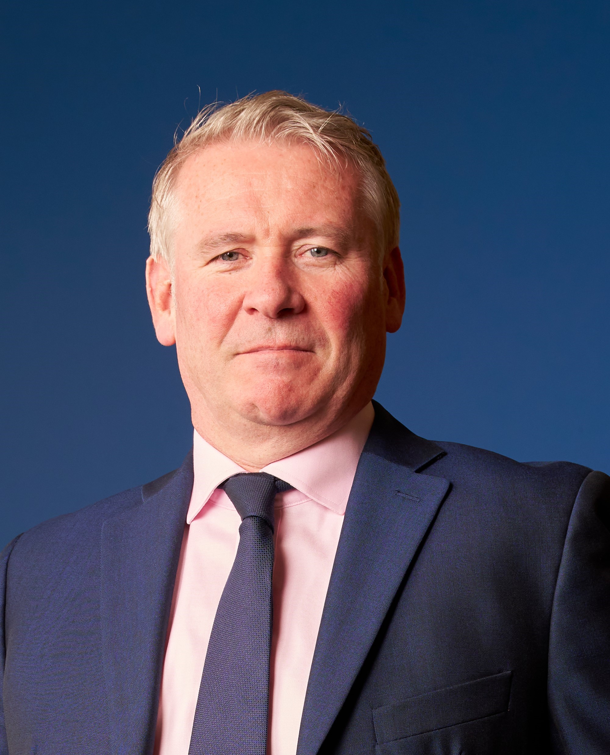 Fergus Cahenyhigh Reshr Fergus Caheny Headshot