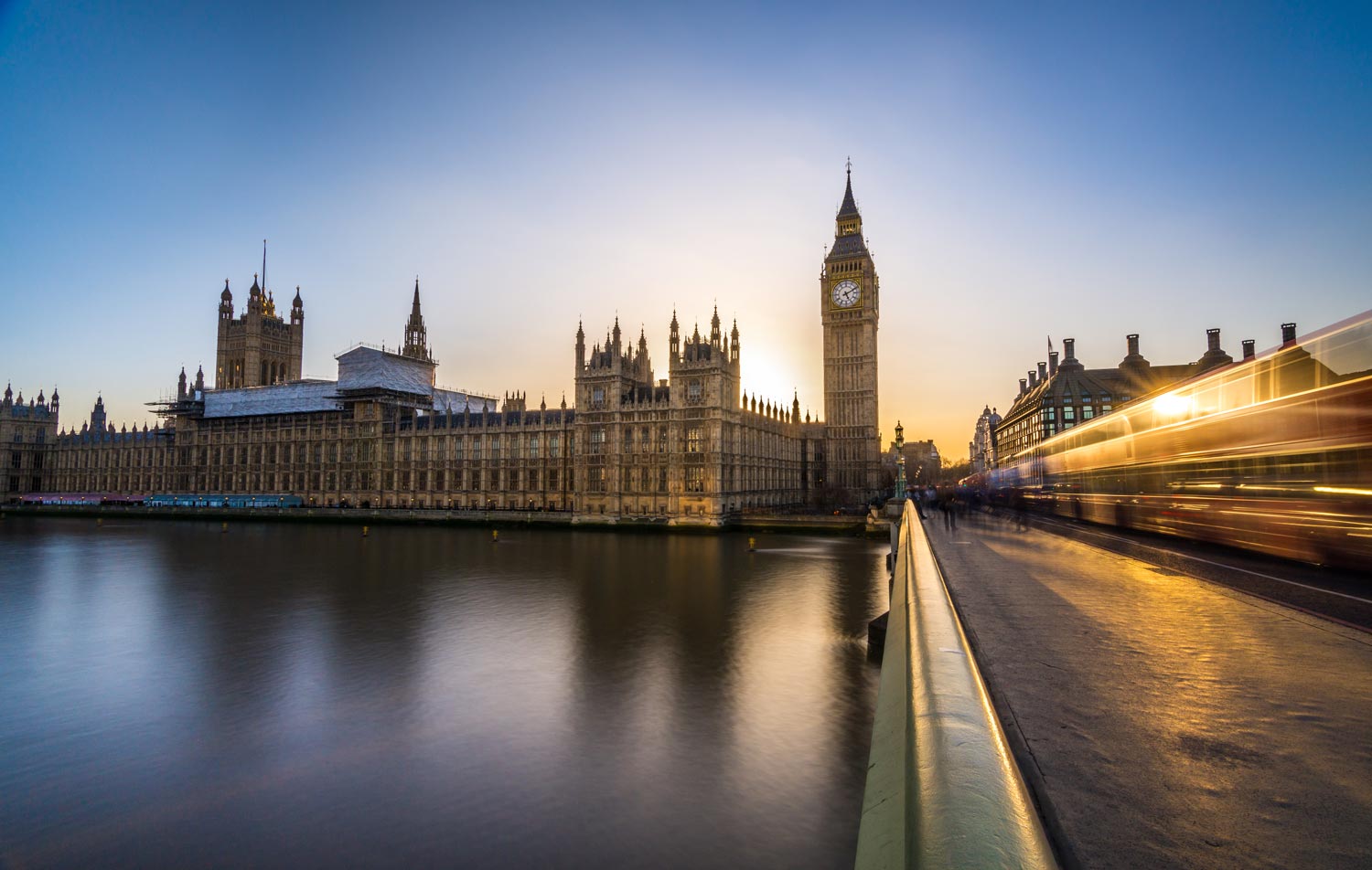 https-contenttilneycouk-media-1436-london-houses-parliament-big-ben.jpg